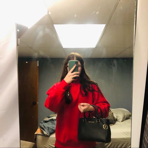 Micheal Kors purse SOLD - Picture 8 of 8